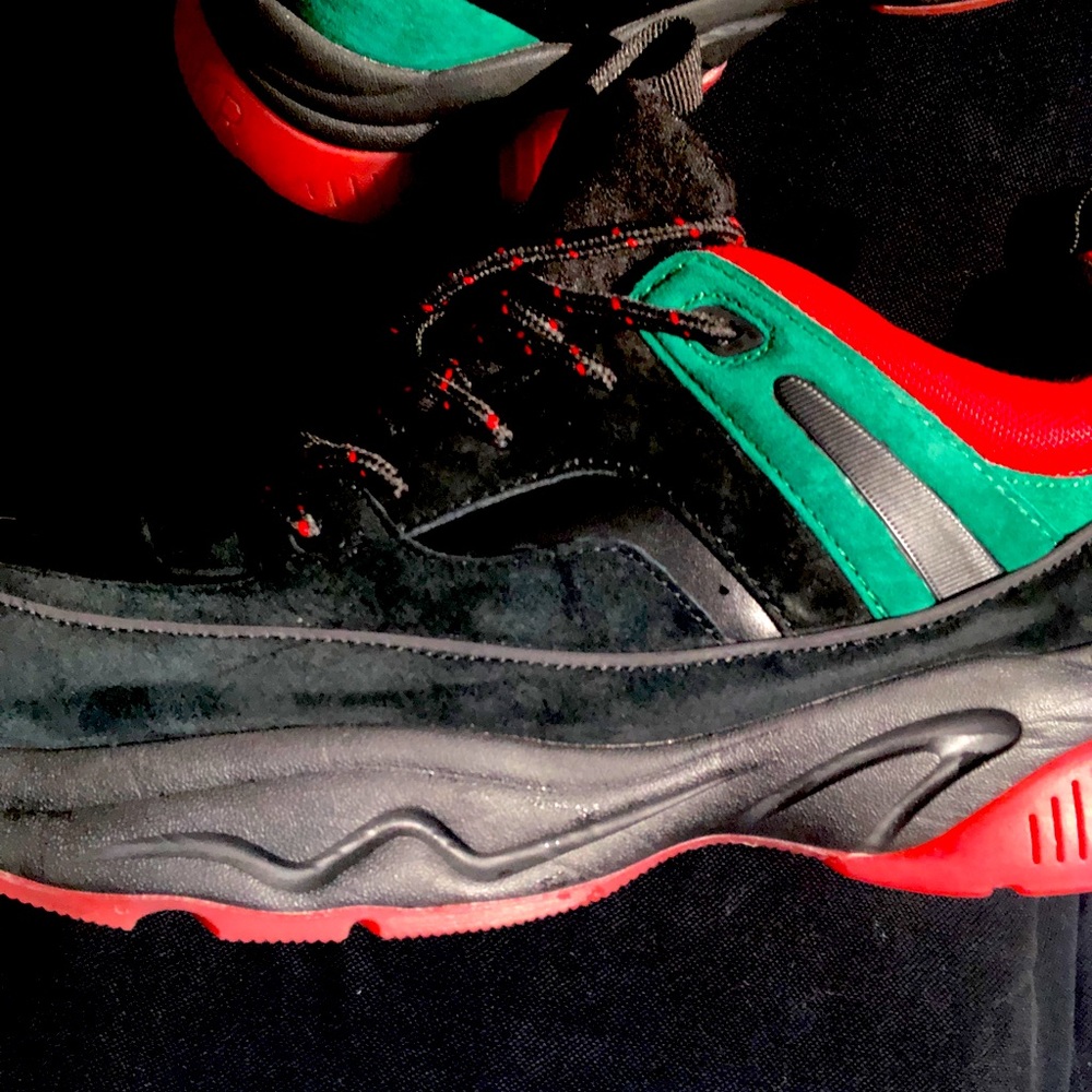 SNKR  Project - Picture 4 of 6